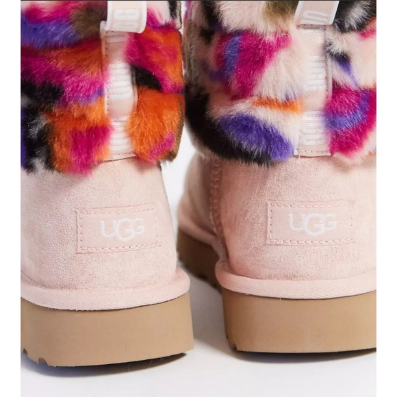 UGG Fluff Mini - Picture 3 of 12